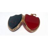 A 14CT GOLD AND HARDSTONE LOCKET The shield form locket with a red agate to front and a bloodstone