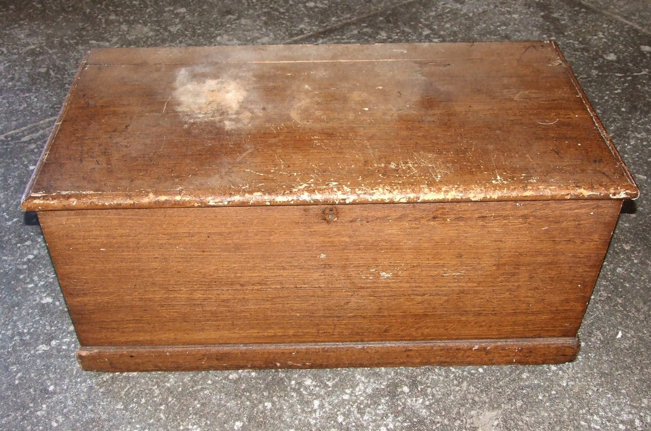 19th Century Pine Blanket Box. £60/80