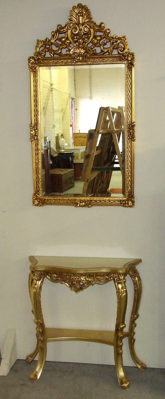 Gilt Finished Serpentine Fronted Carved Hall Table with Pier Mirror. £100/200