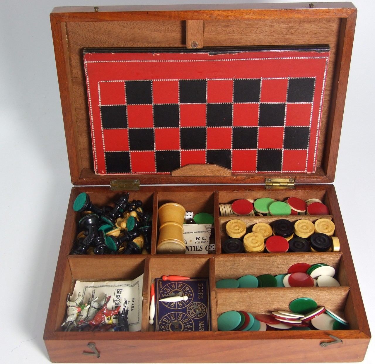 Mahogany Cased Compendium of Games incl. Chess Set. £40/60