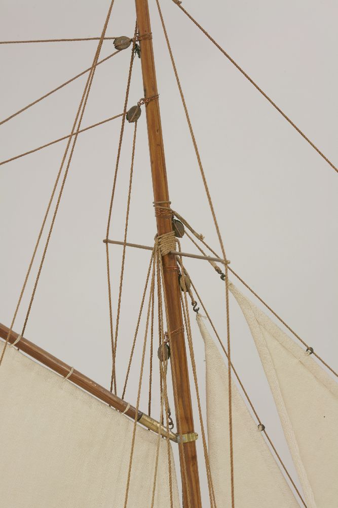 A late Victorian model racing yacht,'Roxanne, Dinard' with three sails, fully re-rigged,175cm - Image 4 of 4