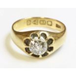 An 18ct gold single stone diamond ring,with an old European cut diamond, estimated as
