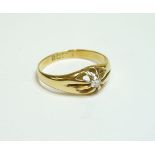 A gentleman's 18ct gold single stone diamond ring, Birmingham 1906, finger size U LE