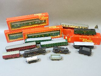 A collection of Triang 00 gauge locomotives and carriage, including The Princess Elizabeth 46201