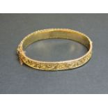 A 9ct gold Victorian bangle