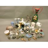 A collection of assorted china, to include Royal commemoratives and collector's plates