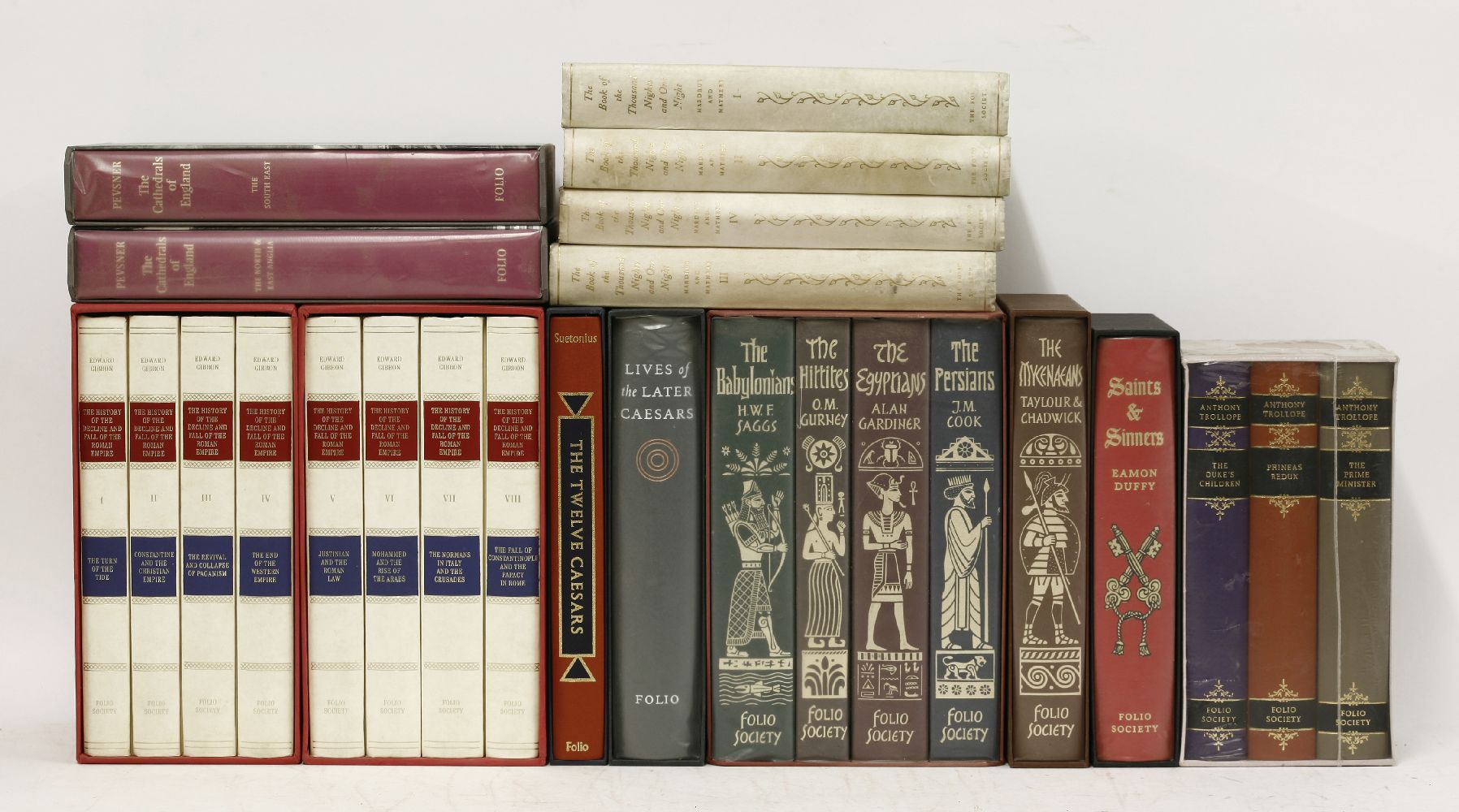 FOLIO SOCIETY:Over one hundred volumes,Almost all with slipcases; including a 7 volume set of Jane