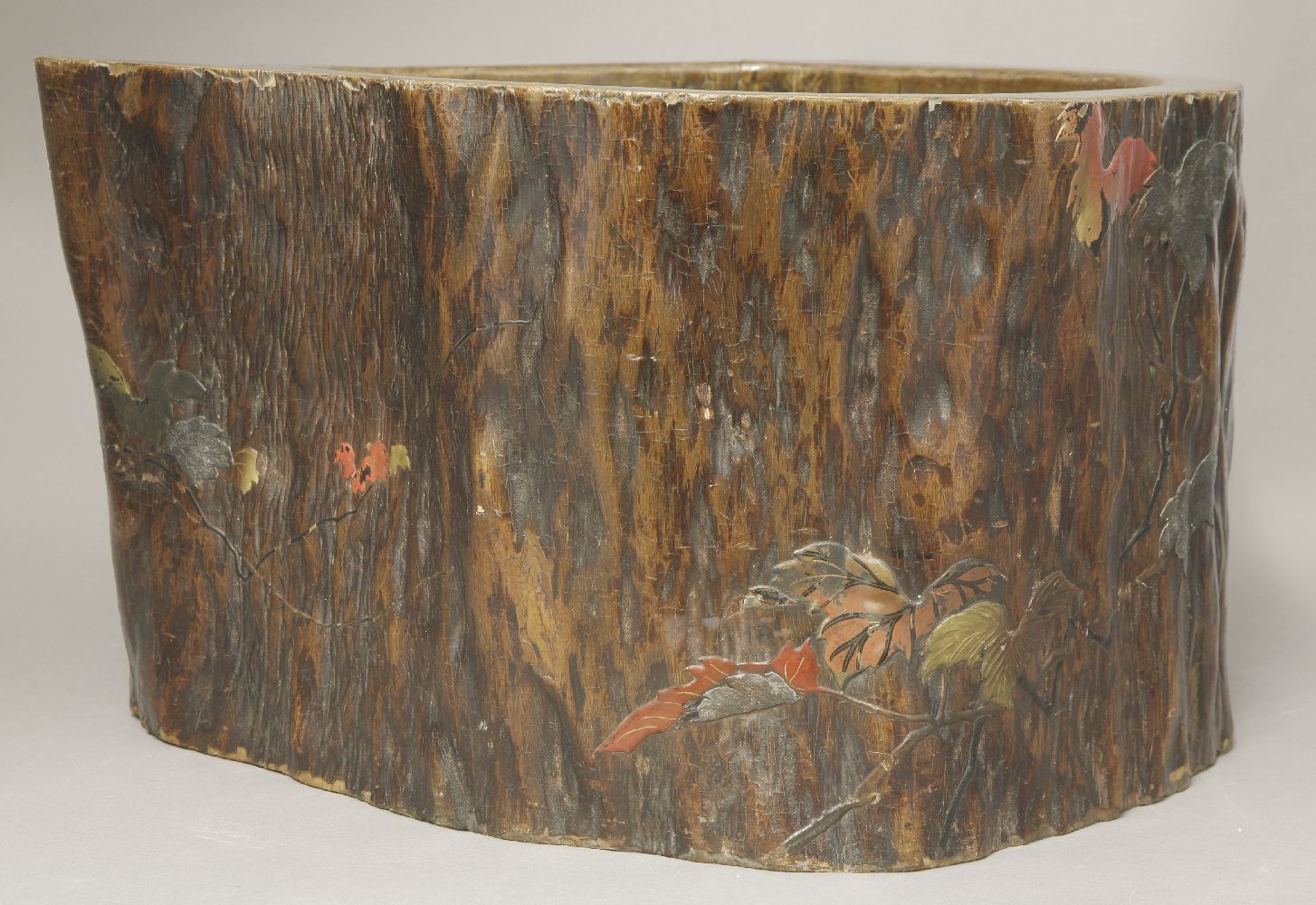 A lacquered wood Hibachi,Meiji period, decorated with leaves and branches in relief in gilt, red and - Image 2 of 6