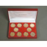 Ten gold sovereigns, George III - Queen Elizabeth II, to include a George III 1820, three