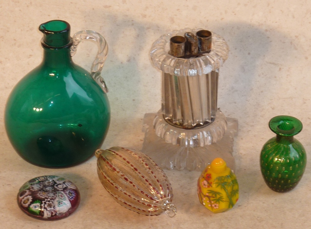 A selection of various small Glassware p