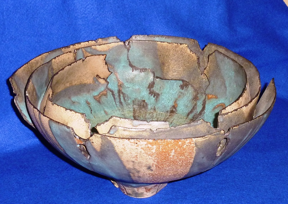 An unusual turquoise and beige glazed Studio Pottery Bowl, the delicate upper section having a '