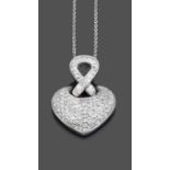 PENDENTIF CŒUR DIAMANTSIl est entièrement pavé de diamants taille brillant et soutenu par une grande