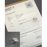 PIAGETIMPORTANTE BAGUE DIAMANT FANCYElle est sertie d’un diamant cœur Fancy Light Yellow en châton à