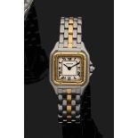 CARTIER PANTHÈRE PM ANNÉES 90 Montre bracelet de dame en acier et or jaune. Cadran argenté avec