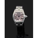 CARTIER ROADSTER PM Montre bracelet en acier. Boîtier tonneau avec cadran rose, index chiffres