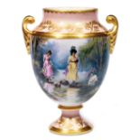 VASE CRATÈRE PAR LA MANUFACTURE IMPÉRIALE DE YILDIZ, DATÉ 1905 en porcelaine polychrome et dorée, la