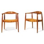 Hans J. WEGNER (1914-2007) & Johannes HANSEN (Éditeur) Paire de fauteuils "Round chair", dit "The