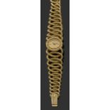 JAEGER LECOULTREANNÉES 70Montre bracelet de dame en or jaune cordé avec boîtier ovale et cadran