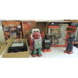 A collection of toy robots, plastic and metal, some boxed including "Saturn" and "Robot King"  ++all