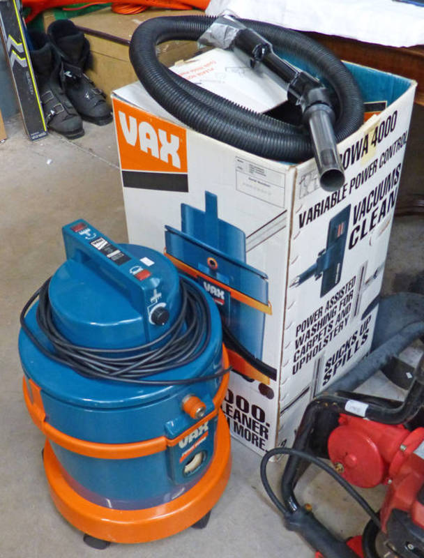 VAX POWA 4000 VACUUM CLEANER