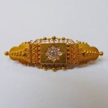 VICTORIAN 15CT GOLD & DIAMOND SET BROOCH WITH BEAD WORK DECORATION