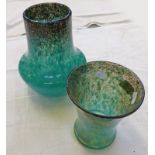 2 PERTHSHIRE ART GLASS VASES IN GREEN & BROWN, 21CM & 14CM TALL
