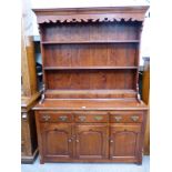 19TH CENTURY STYLE MAHOGANY WELSH DRESSER WITH PLATE RACK BACK WITH 7 SMALL DRAWERS OVER 3 DRAWERS