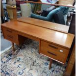 LATE 20TH CENTURY DRESSING TABLE WITH 5 DRAWERS AND SQUARE SUPPORTS