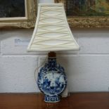 CHINESE BLUE AND WHITE MOON FLASK LAMP