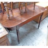 19TH CENTURY MAHOGANY SIDE TABLE ON TURNED SUPPORTS