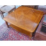 SQUARE COFFEE TABLE ON REEDED SUPPORTS