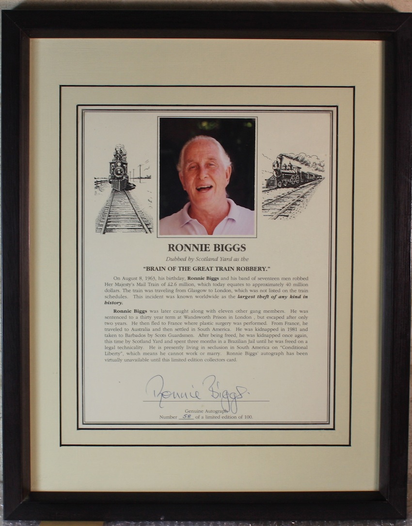 Ronnie Biggs Signed Display (Gt Train Robber). A commemorative  leaflet giving details of Ronnie