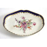 First period Worcester porcelain sauce tureen stand, circa 1775, painted with flowers sprays, 24cm