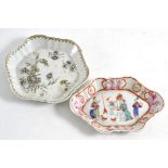 Two Chinese spoon trays