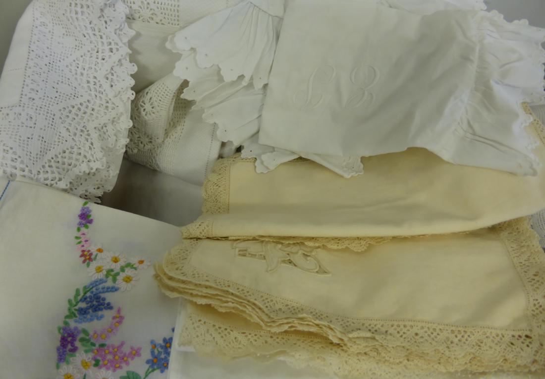 Assorted White Linen including bed linen, pillow cases, table linen, napkins etc (three boxes) - Image 2 of 4
