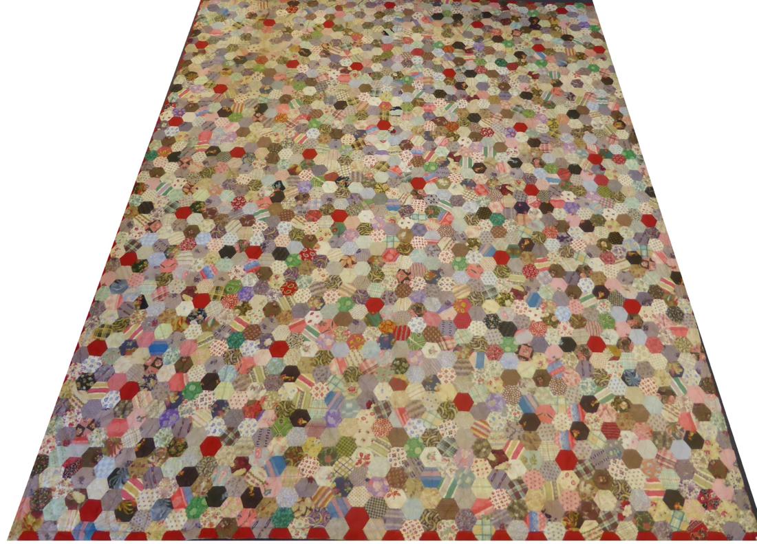 Large Early 20th Century Hexagonal Patchwork Quilt with a cotton reverse printed with hexagons,