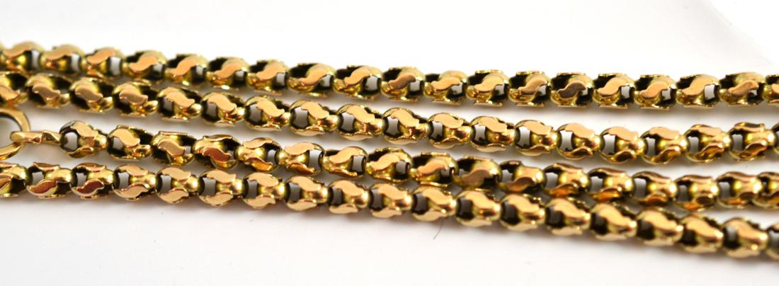 A 10ct gold muff chain