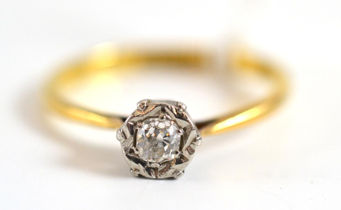 A diamond solitaire ring, estimated diamond weight 0.20 carat approximately