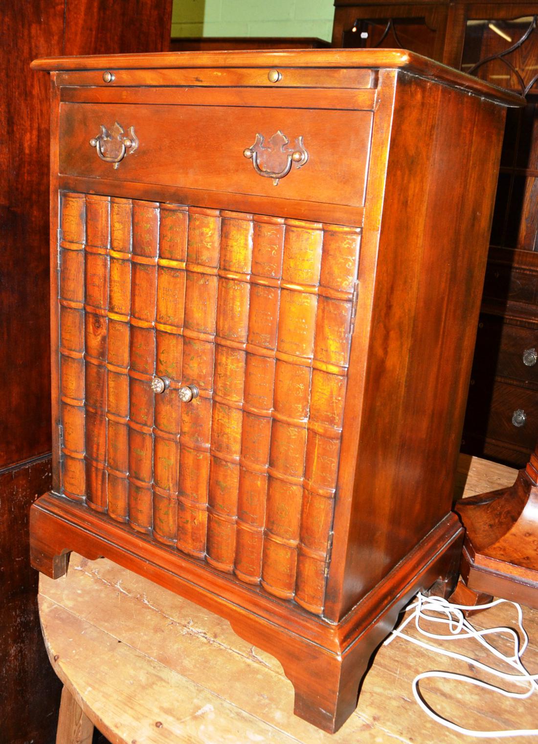 A reproduction small cabinet with simulated book front and a wine table - Image 2 of 3
