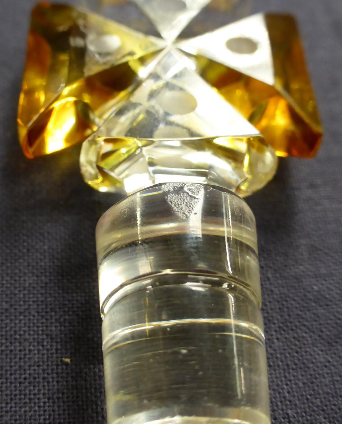 A Bohemian amber flashed scent bottle and stopper, circa 1880, modelled as a crown engraved with a - Image 4 of 13