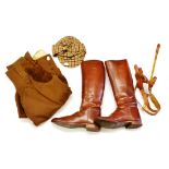 A Pair of Brown Leather Riding Boots, breeches, braces, a deer stalker and a riding crop (5)