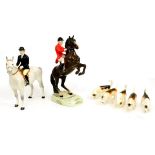 Five Beswick fox hounds and two Beswick horses (7)