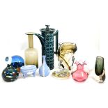 Tray of ceramics and glassware
