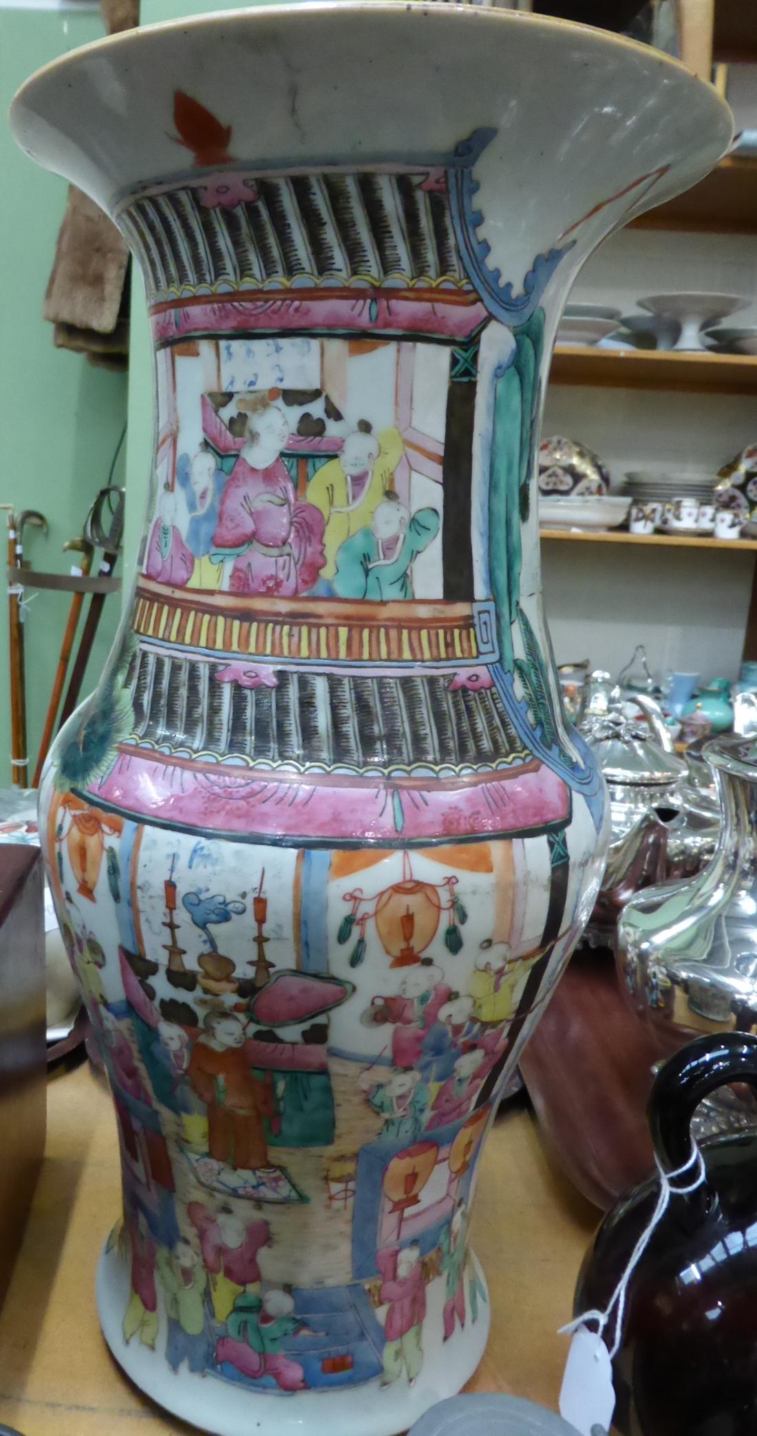 A 19th century famille rose flared vase - Image 4 of 7