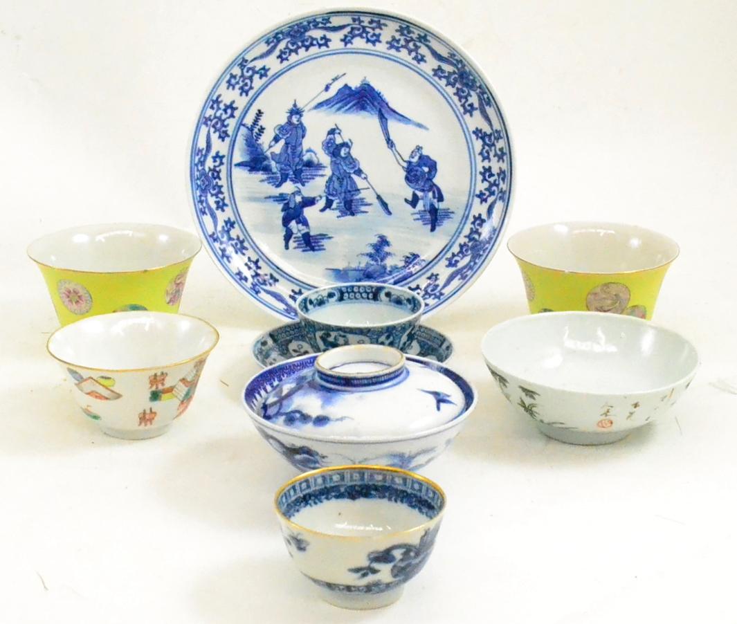 Pair of yellow ground bowls, two famille rose bowls and six pieces of blue and white porcelain