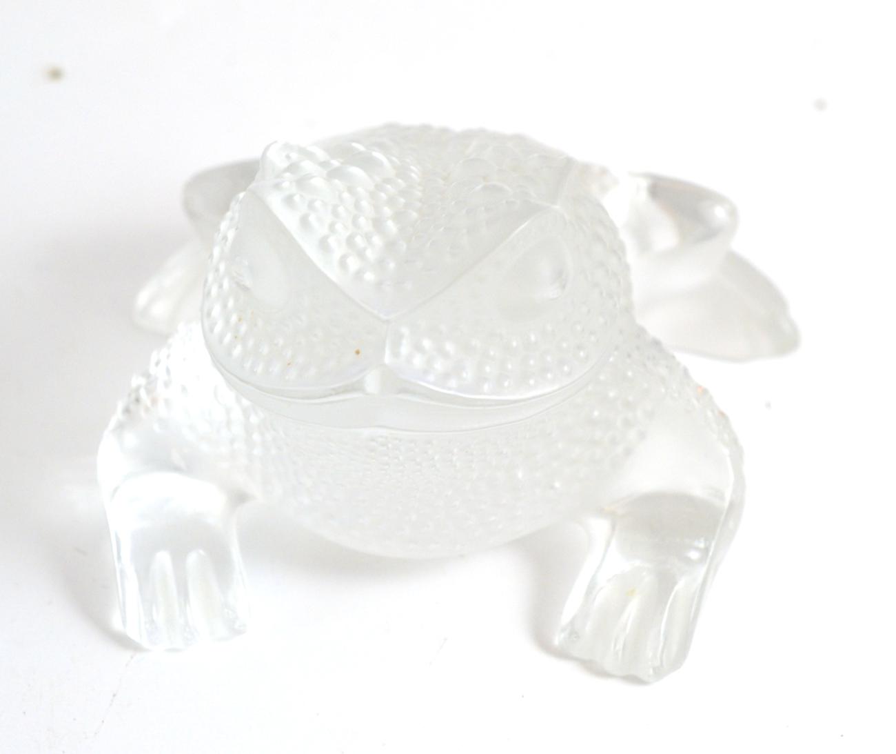 A Lalique glass toad