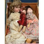 A quantity of dolls (in one box)