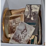 Boxes of Victorian photos, cartes de visite photographs and a small quantity of 20th century