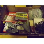 Model railways - a mixed lot of OO gauge