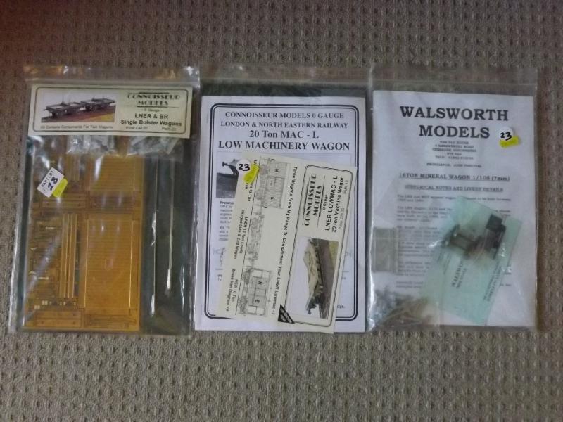 Model railways - two O gauge kits by 'Co
